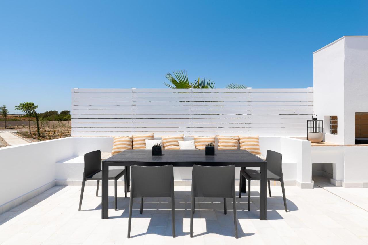 Seasand Villa Lakhania Extérieur photo