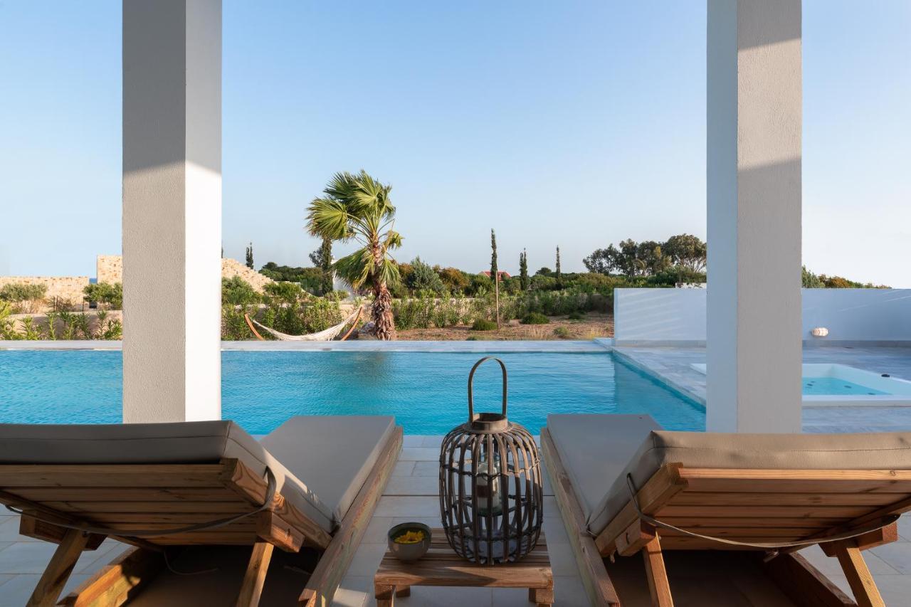 Seasand Villa Lakhania Extérieur photo